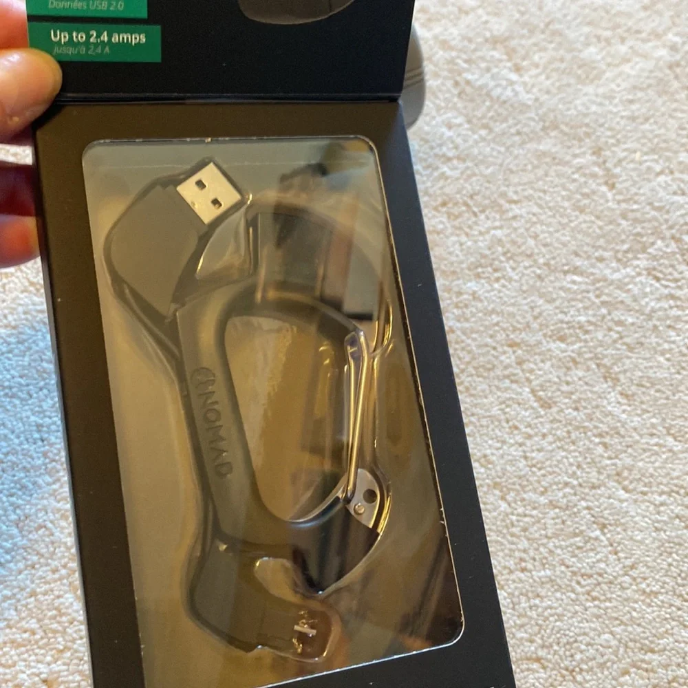Nomad Carabiner for ANDROID Micro USB to USB Charging Cable